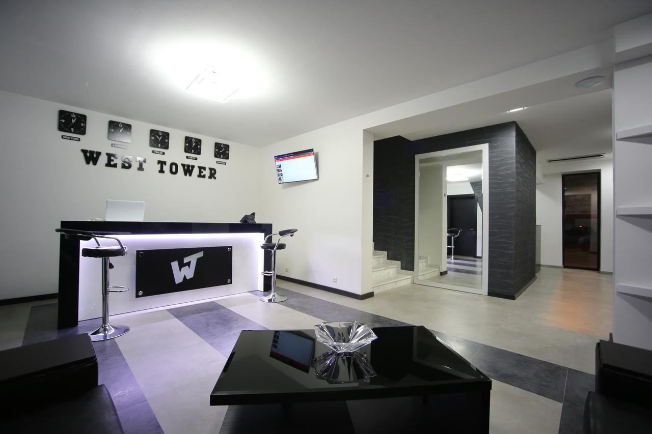 West Tower Hotel Кутаїсі Екстер'єр фото