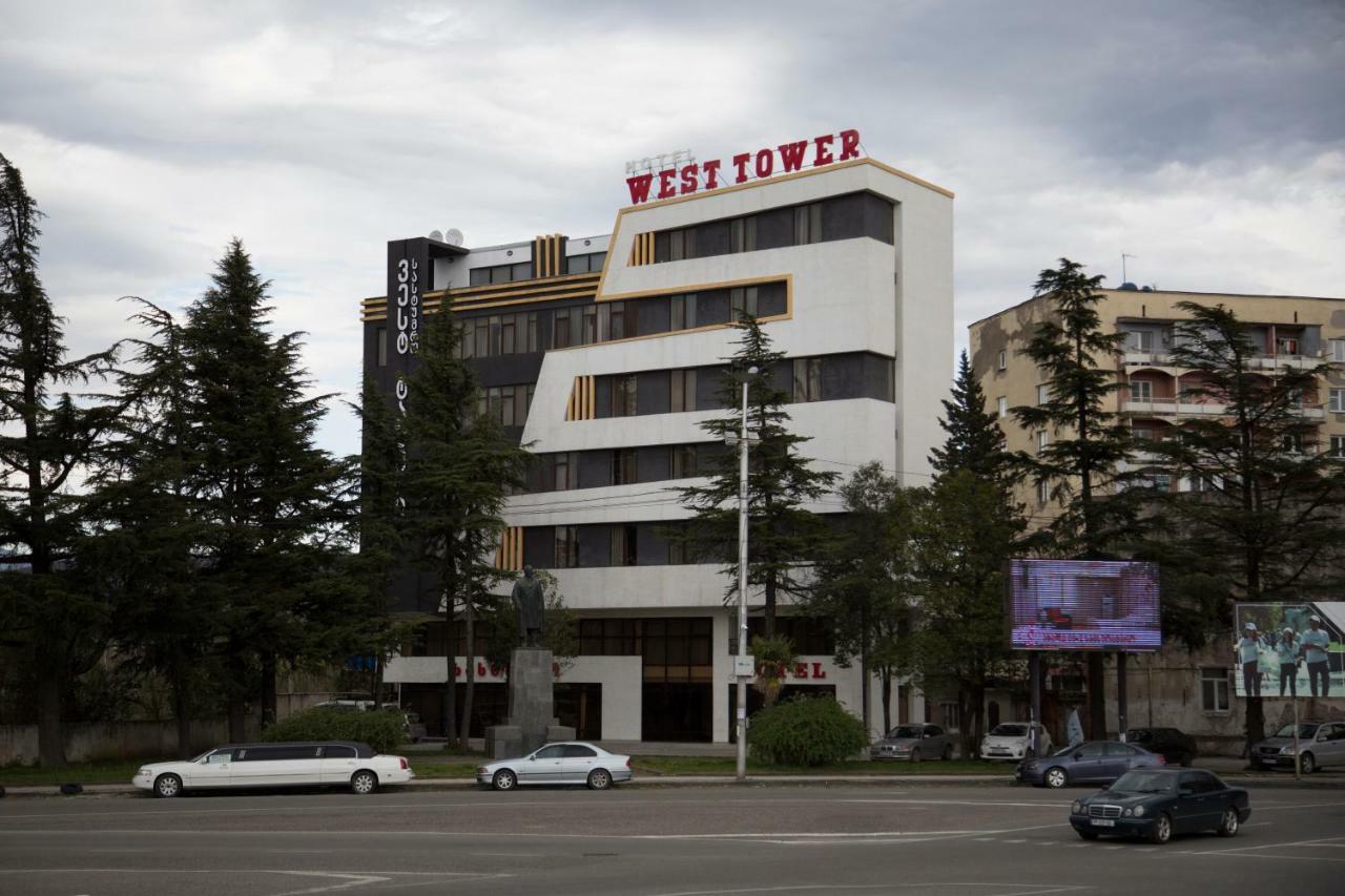 West Tower Hotel Кутаїсі Екстер'єр фото